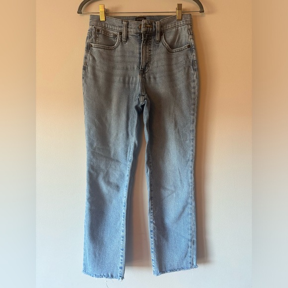 The Essential Straight J. Crew Jean in Light Wash - Picture 3 of 5